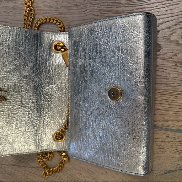 Saint Laurent Kate Tassel Small Bag in Metallic Leather - Picture 10 of 11